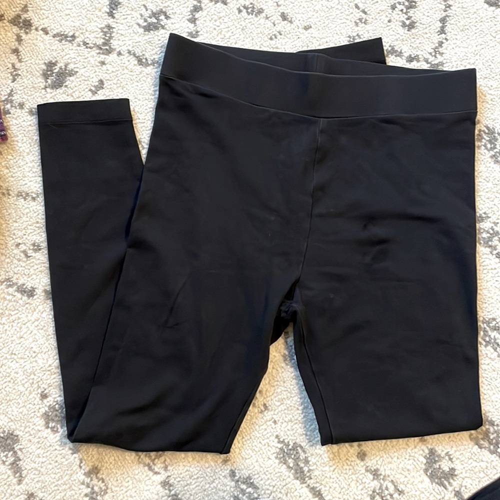 Loft/Lou&Grey black leggings